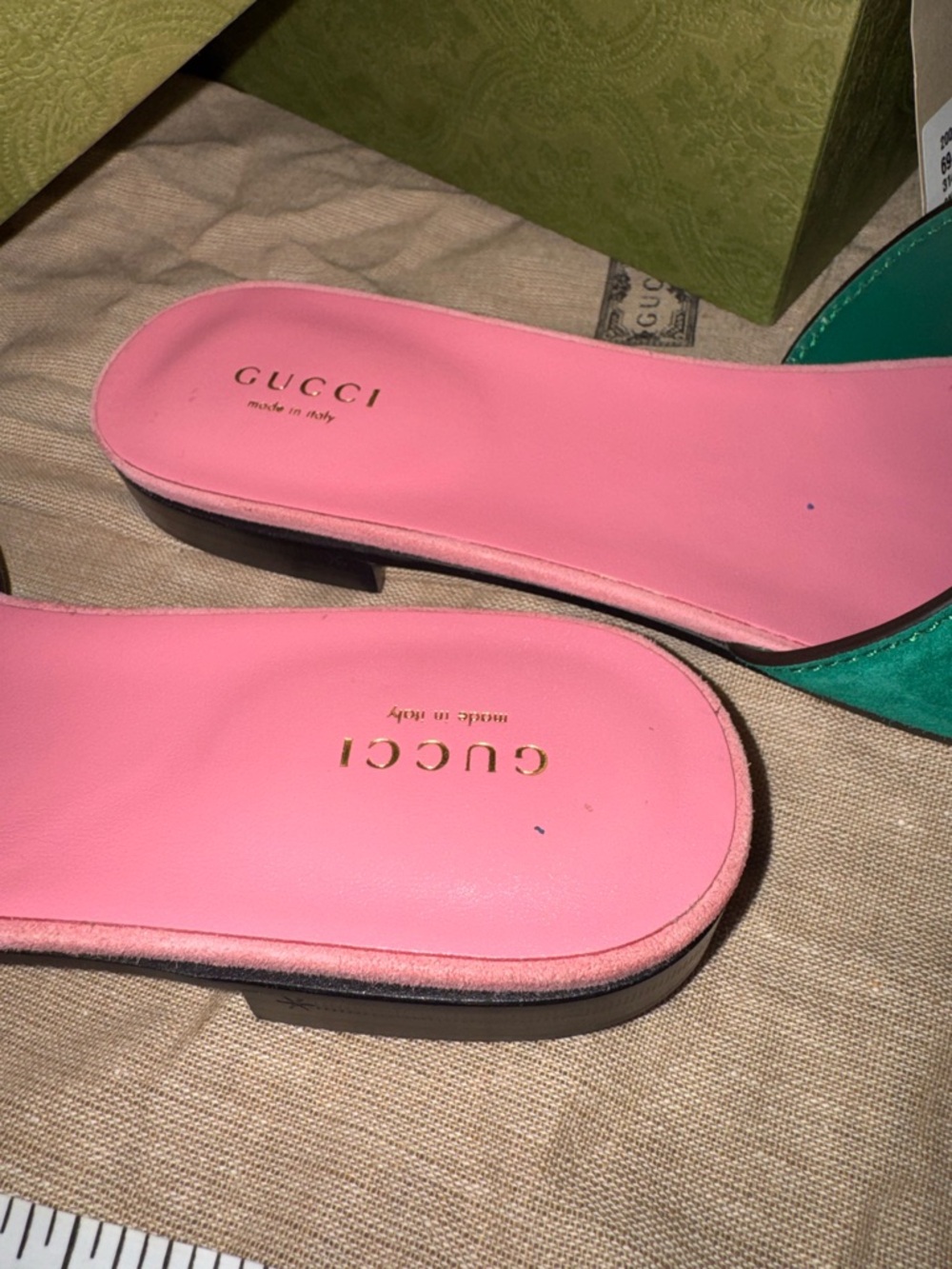 Gucci Pink Leather Footbed with Green Suede GG Slide Sandals - Picture 5 of 5